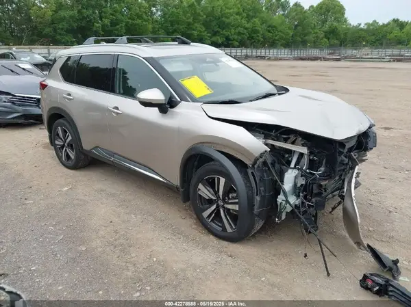 JN8AT3CA0MW027241 2021 NISSAN ROGUE - Image 1
