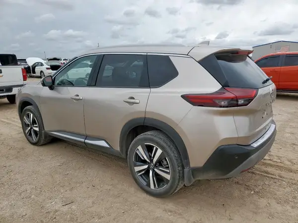 JN8AT3CA1MW027457 2021 NISSAN ROGUE - Image 2