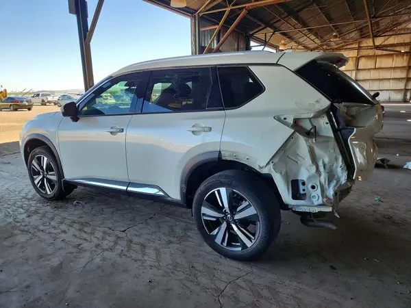 JN8AT3CA1MW028169 2021 NISSAN ROGUE - Image 2