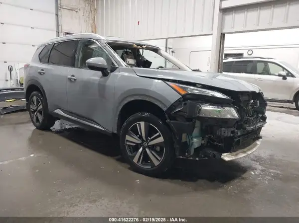 JN8AT3CA2MW020341 2021 NISSAN ROGUE - Image 1