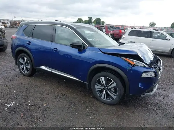 JN8AT3CA2MW020694 2021 NISSAN ROGUE - Image 1