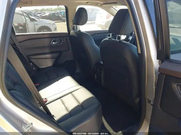JN8AT3CA3MW029226 2021 NISSAN ROGUE - Image 8