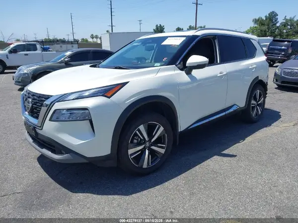 JN8AT3CA4MW021541 2021 NISSAN ROGUE - Image 2