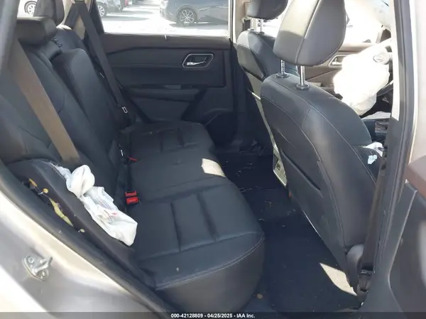 JN8AT3CA6MW020858 2021 NISSAN ROGUE - Image 8