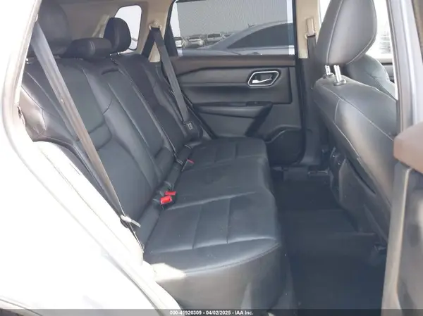 JN8AT3CA7MW014499 2021 NISSAN ROGUE - Image 8