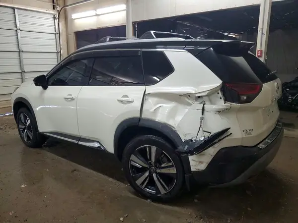 JN8AT3CA8MW015788 2021 NISSAN ROGUE - Image 2
