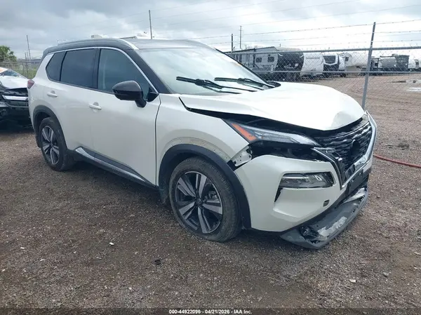 JN8AT3CA8MW025687 2021 NISSAN ROGUE - Image 1