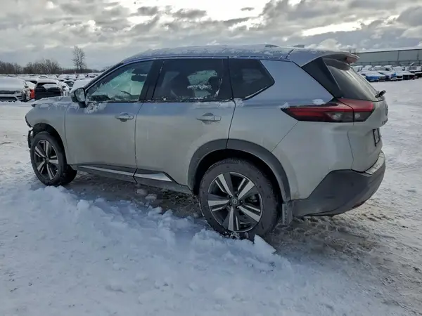 JN8AT3CA9MW027738 2021 NISSAN ROGUE - Image 2