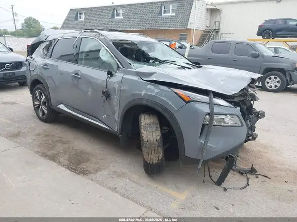 JN8AT3CAXMW027893 2021 NISSAN ROGUE - Image 1