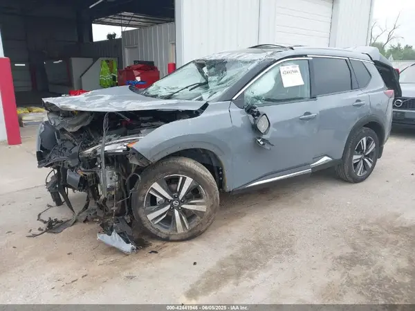 JN8AT3CAXMW027893 2021 NISSAN ROGUE - Image 2