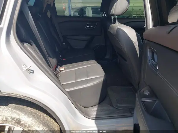JN8AT3CB0MW236570 2021 NISSAN ROGUE - Image 8
