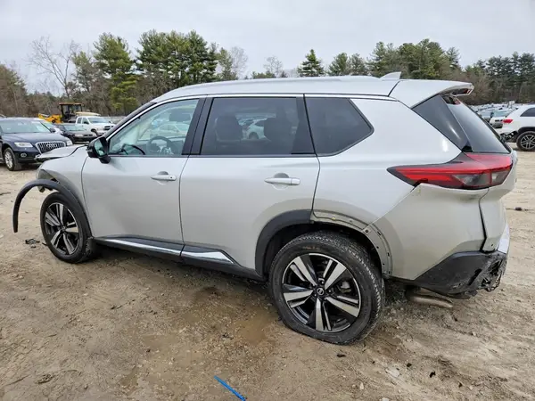 JN8AT3CB1MW218904 2021 NISSAN ROGUE - Image 2
