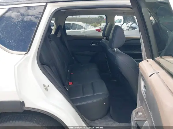JN8AT3CB2MW237381 2021 NISSAN ROGUE - Image 8