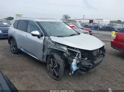 JN8AT3CB3MW222727 2021 NISSAN ROGUE