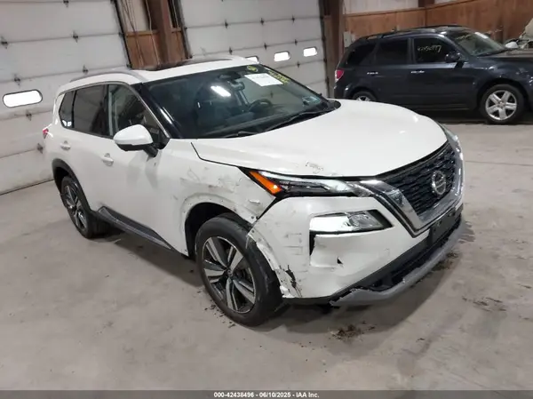 JN8AT3CB3MW236773 2021 NISSAN ROGUE - Image 1
