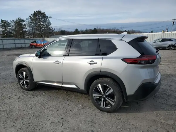 JN8AT3CB4MW213373 2021 NISSAN ROGUE - Image 2