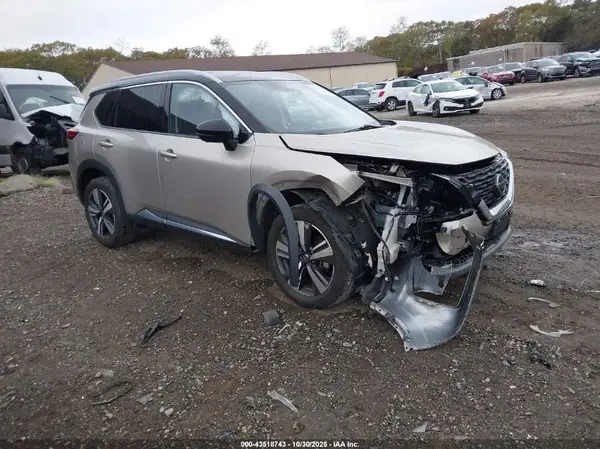 JN8AT3CB4MW214300 2021 NISSAN ROGUE - Image 1