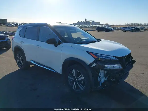 JN8AT3CB4MW239116 2021 NISSAN ROGUE - Image 1