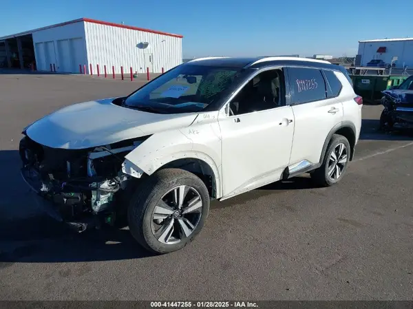 JN8AT3CB4MW239116 2021 NISSAN ROGUE - Image 2