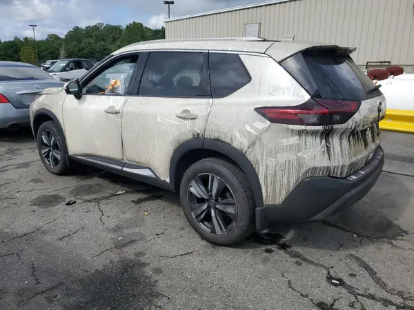 JN8AT3CB5MW217710 2021 NISSAN ROGUE - Image 2