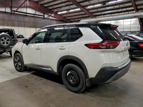 JN8AT3CB5MW221501 2021 NISSAN ROGUE - Image 2