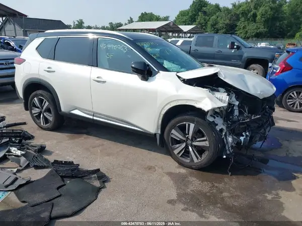 JN8AT3CB6MW235746 2021 NISSAN ROGUE - Image 1