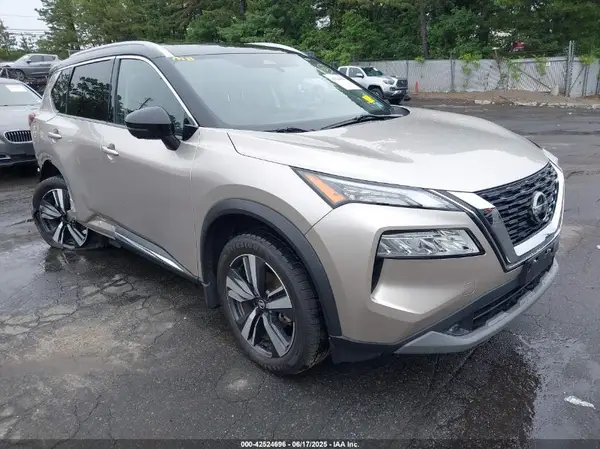 JN8AT3CB6MW237156 2021 NISSAN ROGUE - Image 1