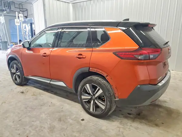 JN8AT3CB7MW227946 2021 NISSAN ROGUE - Image 2