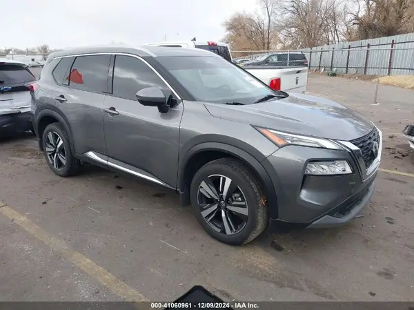 JN8AT3CB7MW228126 2021 NISSAN ROGUE - Image 1