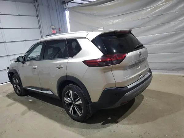 JN8AT3CB7MW239384 2021 NISSAN ROGUE - Image 2