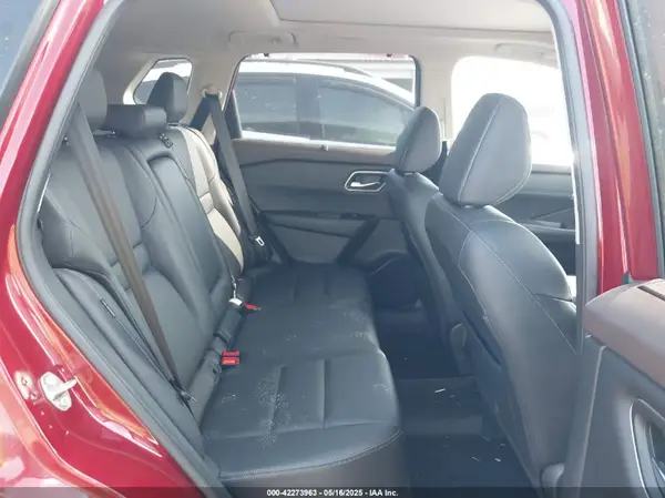 JN8AT3CB8MW239877 2021 NISSAN ROGUE - Image 8