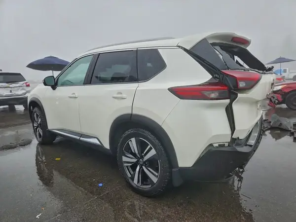 JN8AT3CB8MW242682 2021 NISSAN ROGUE - Image 2