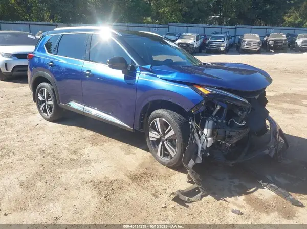 JN8AT3DC1MW100665 2021 NISSAN ROGUE - Image 1