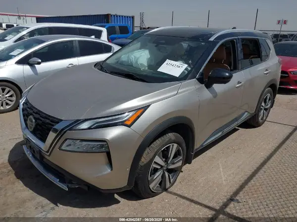 JN8AT3DC1MW100777 2021 NISSAN ROGUE - Image 2
