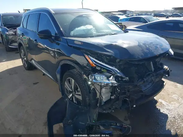 JN8AT3DC3MW105804 2021 NISSAN ROGUE - Image 1