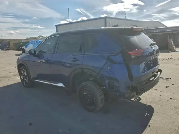 JN8AT3DC5MW106727 2021 NISSAN ROGUE - Image 2