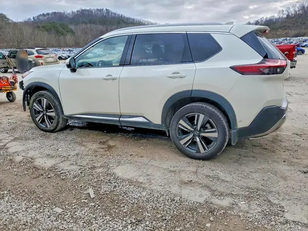 JN8AT3DD0MW306696 2021 NISSAN ROGUE - Image 2