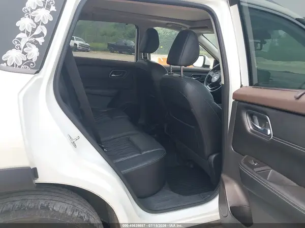 JN8AT3DD1MW305542 2021 NISSAN ROGUE - Image 8