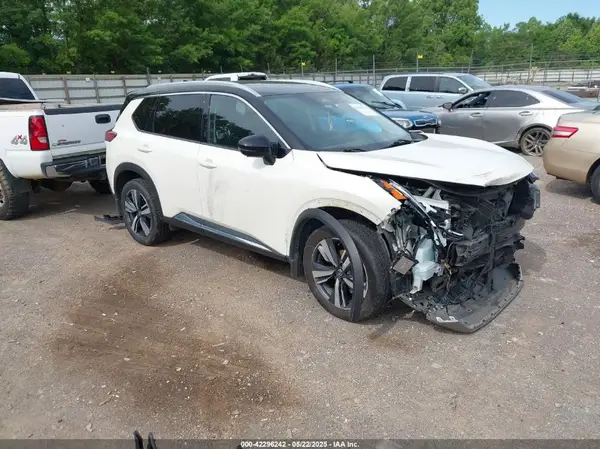 JN8AT3DD1MW313625 2021 NISSAN ROGUE - Image 1