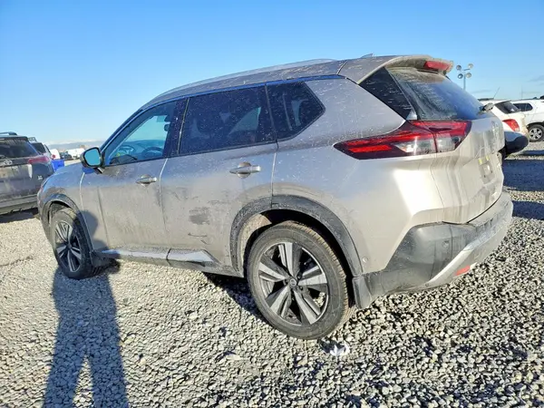 JN8AT3DD1MW313740 2021 NISSAN ROGUE - Image 2