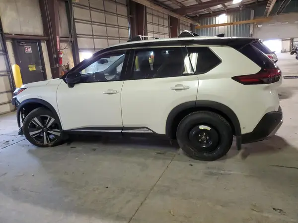 JN8AT3DD1MW318453 2021 NISSAN ROGUE - Image 2