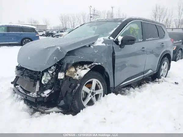 JN8AT3DD2MW302732 2021 NISSAN ROGUE - Image 2