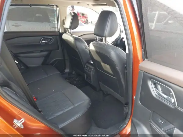 JN8AT3DD2MW313732 2021 NISSAN ROGUE - Image 8