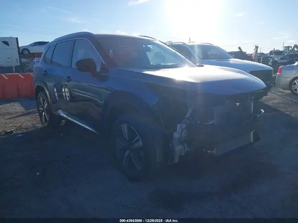 JN8AT3DD2MW321166 2021 NISSAN ROGUE - Image 1