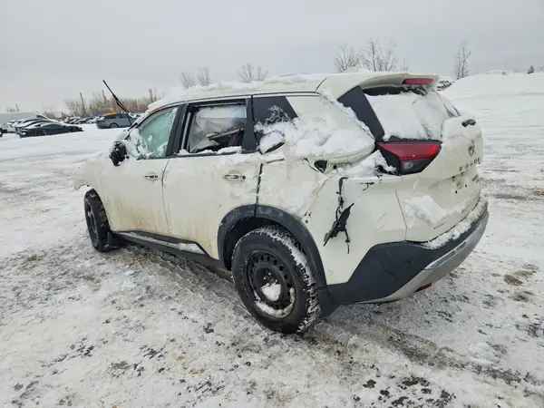 JN8AT3DD3MW300374 2021 NISSAN ROGUE - Image 2