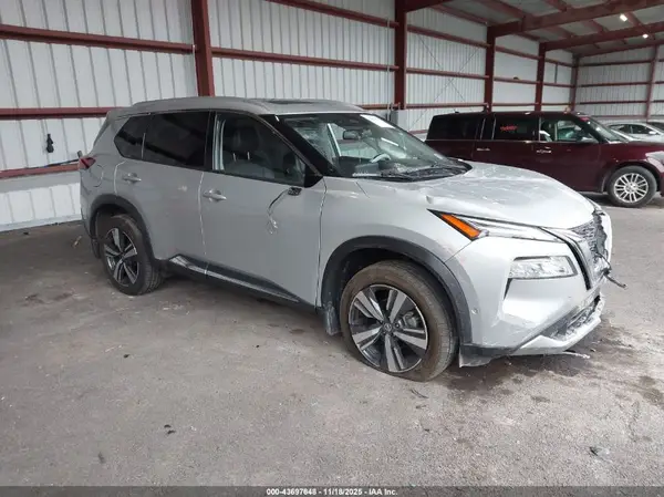 JN8AT3DD3MW307129 2021 NISSAN ROGUE - Image 1