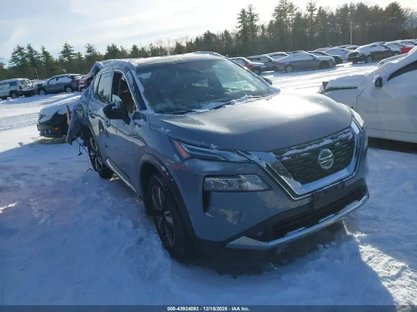 JN8AT3DD4MW315210 2021 NISSAN ROGUE - Image 1
