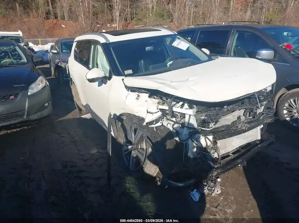 JN8AT3DD5MW301381 2021 NISSAN ROGUE - Image 1