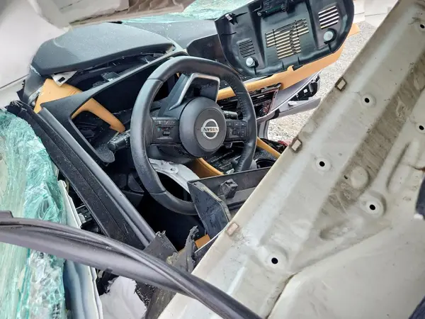 JN8AT3DD5MW303938 2021 NISSAN ROGUE - Image 8