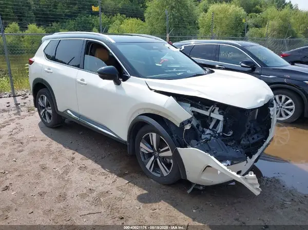 JN8AT3DD5MW304748 2021 NISSAN ROGUE - Image 1